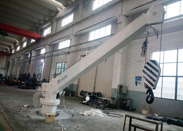 High Safety Electric Jib Crane 4T 5M Boat Lifting Excellent Positioning Performance