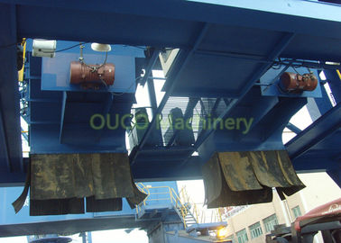 Port Truck Loading Hopper Rail Mounted High Working Efficiency Steel Construction